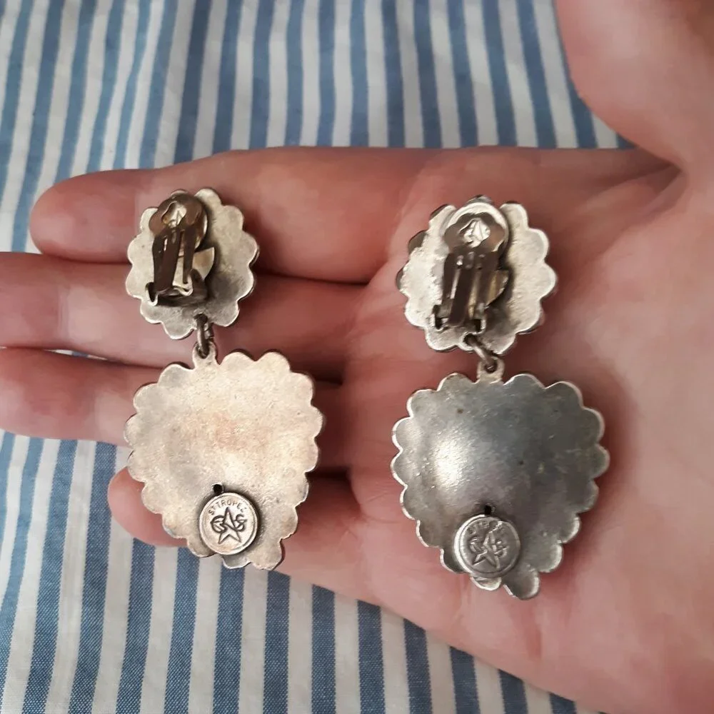 St. Tropez Vintage Chunky Heart Dangle Signed Clip On Earrings Silver - Picture 4 of 6